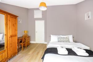 magnificent 3BR Apt with Balcony