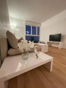 Lénahome - 蒂恩奎克斯