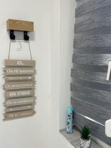 Appartements Agreable et spacieux appartement : photos des chambres
