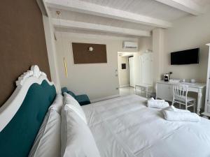 Junior Suite with Terrace room in b&b Giorgia