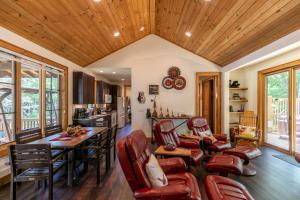 Carolina Wren Cottage