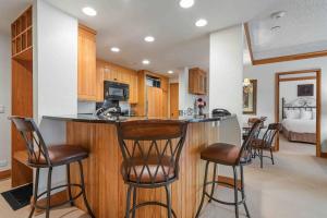 The Charter at Beaver Creek A230