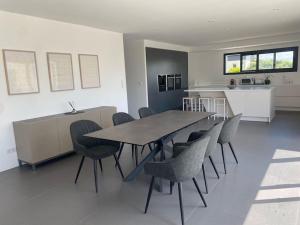 Villas Maison Contemporaine : photos des chambres