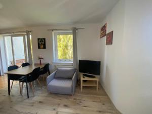Apartament Pomarańczowy - kawalerka w Śródmieściu