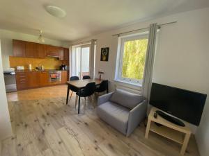 Apartament Pomarańczowy - kawalerka w Śródmieściu