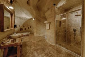 Solem Cave Suites