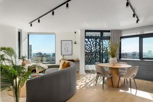 The Sage Luxury Apartment Hotel