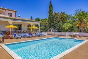 Villa Mocho by Villa Plus