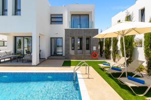 Villa Alassia 19 by Ezoria Villas - 4hvězdičkové hotely ve městě Paralimni