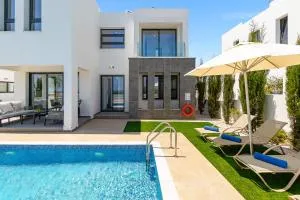 Villa Alassia 19 by Ezoria Villas - Dherinia