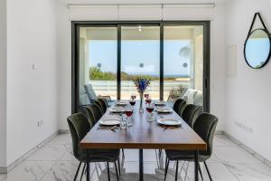 Villa Alassia 19 by Ezoria Villas