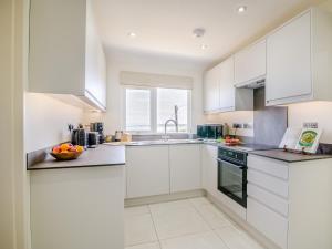 2 Bed in Kewstoke 94385