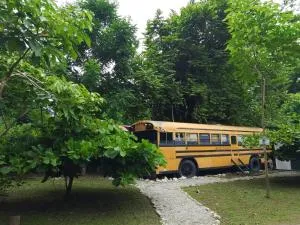 Nanku Nimbu Casa-Bus equipada cerca de playas - Primavera