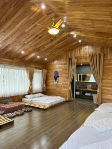 Green farm home & coffee