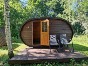 Privaatne puhkemajake koos saunamajaga