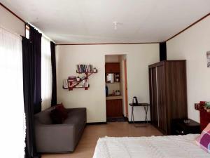 The Lakehouse Studio Tagaytay