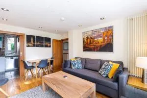 Tower Bridge 2BR apartment for 6 with terrace - Bermondsey