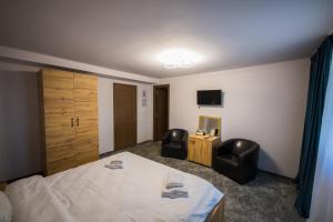 Hotel Imperium & Pool