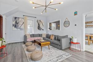 AC Beach House 8BR 4BA 4000 SqFt Big Groups