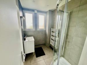 Appartements Le Canoe - Disney- CDG - Paris : photos des chambres