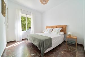 Estepona beach apartment