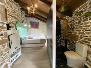 O Forno de Catuxa Cottage & Roman Wall