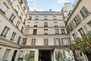 Intimate studio - 2P - Arts et Métiers-République