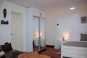 Cozy Corner Chic Studio Haven