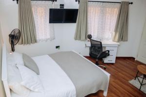 Cozy Corner Chic Studio Haven