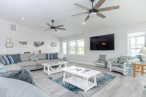 Del Ray by Bryant Real Estate