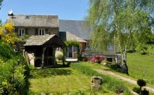 Gîte La Belle Aubrac - 埃斯帕利翁