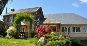 Villas Gite La Belle Aubrac : photos des chambres