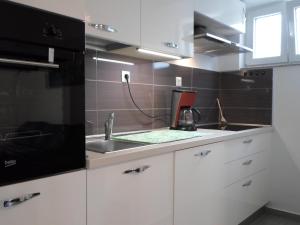 Apartment Center Njivice 