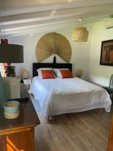 B&B / Chambres d'hotes La Borreliane : photos des chambres