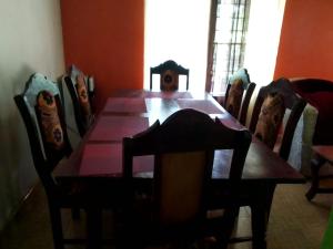 3 Bed Guesthouse with with Water, Electricity Wifi