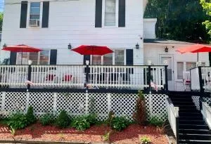 Ambassador Luxury Room - Celoron