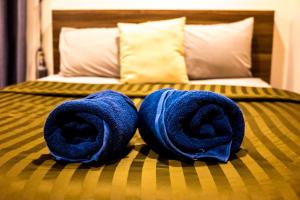 Waveติดหาดบางเสร่