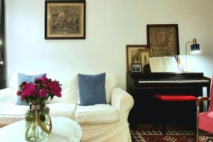 Mokotowska Wilcza Plac Trzech Krzyży free parking