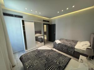 Apartment for rent At lake view New cairo