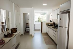 Vista-Mar - 3 suítes com Ar Condicionado e Quarto Casal com Ar condicionado - 100m da Praia