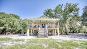 Barefoot Fishing Camp cottage
