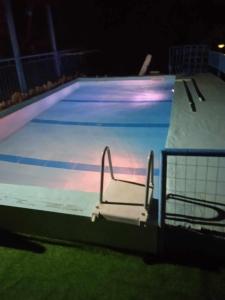 Πέτρινο Σπίτι με Πισίνα