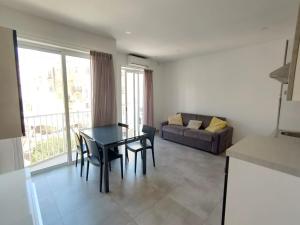 Cosy Seaside APT, 200m from the Seafront