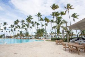 Marbella AquaVista 11-18