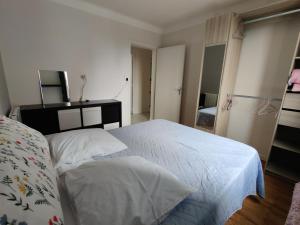 Appartements Appartement T3 a Annecy : photos des chambres