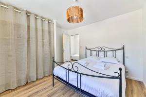 Maisons de vacances Agreable maison neuve avec spa : photos des chambres