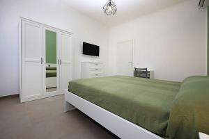 Basilica San Paolo Nuvola EUR Modern apartment