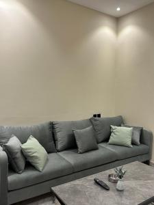 شقة استديو تصميم أنيق وهادئ العقيق بدخول ذاتي بالقرب من البوليفارد