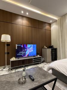 شقة استديو تصميم أنيق وهادئ العقيق بدخول ذاتي بالقرب من البوليفارد