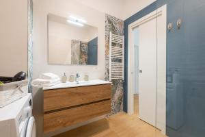 The Ciccins Apartment in Rome by Hostand